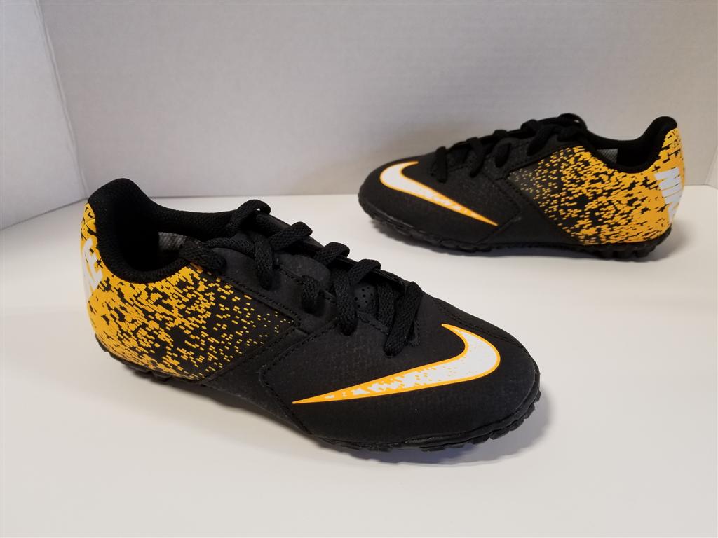Nib Jr Nike Bombax Tf Turf Soccer Cleats Black White Laser Orange